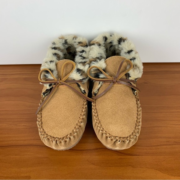 Minnietonka Jaqueline Indoor/Outdoor Slippers “Cinnamon” - Picture 3 of 16